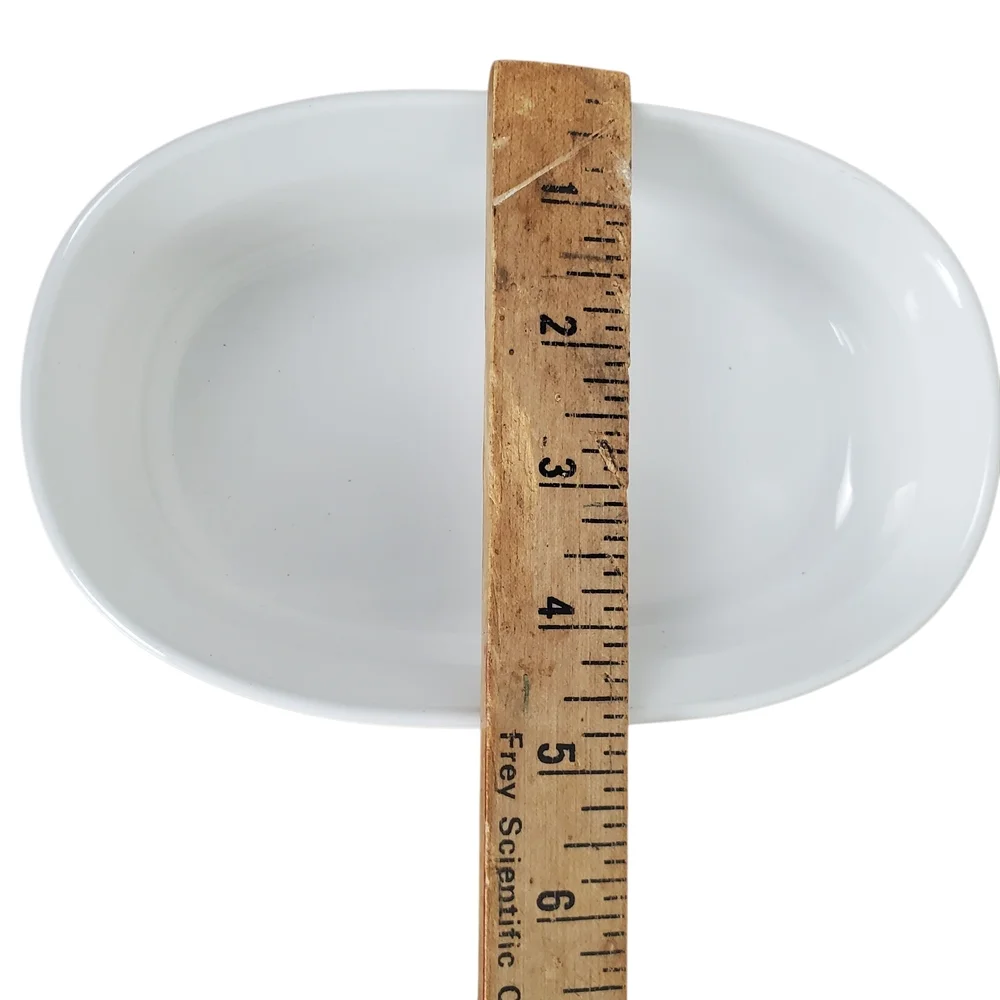 Vntg Corning Ware French White F-15-B casserole dish. 475 mL